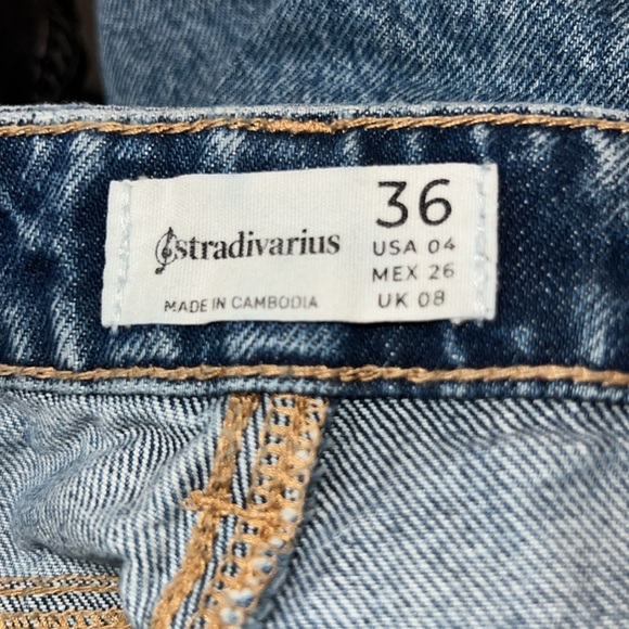 Stradivarius Jeans - Picture 3 of 3